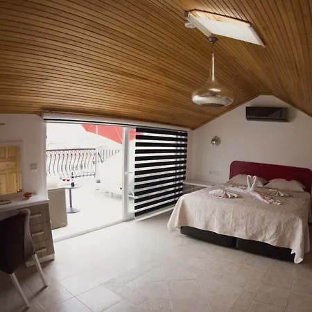 Three-bedroom Venice #01 公寓 *